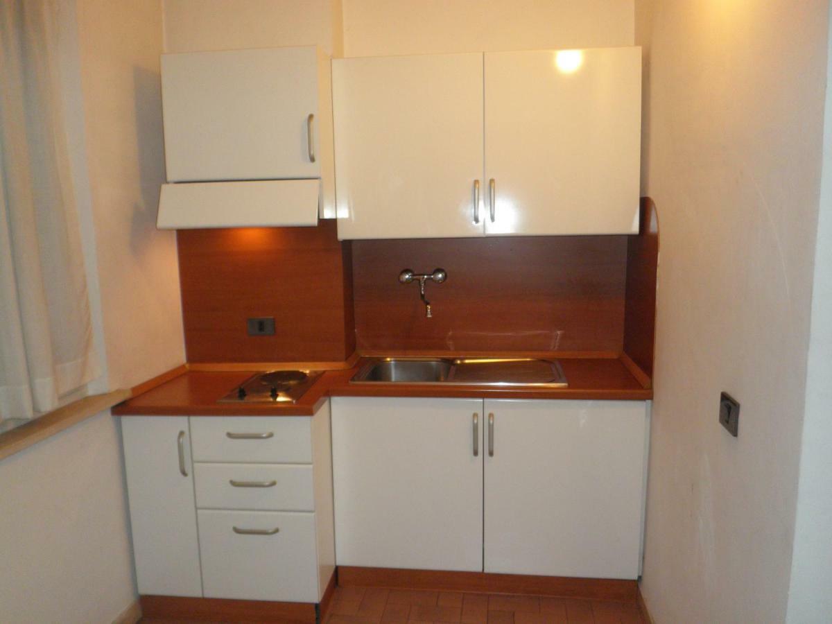 Residence Executive Анкона Екстер'єр фото