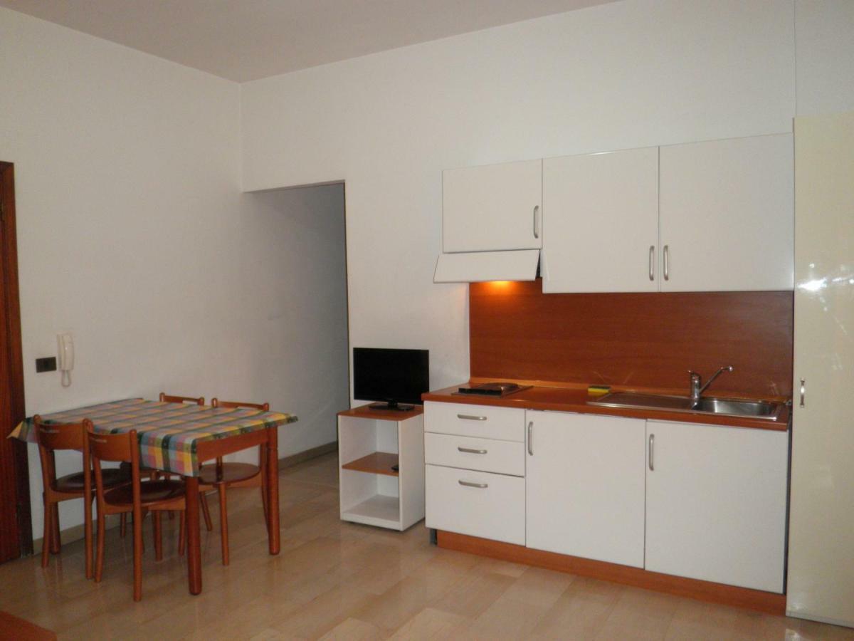 Residence Executive Анкона Номер фото